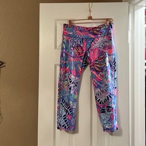 Lily Pulitzer cropped work out pants